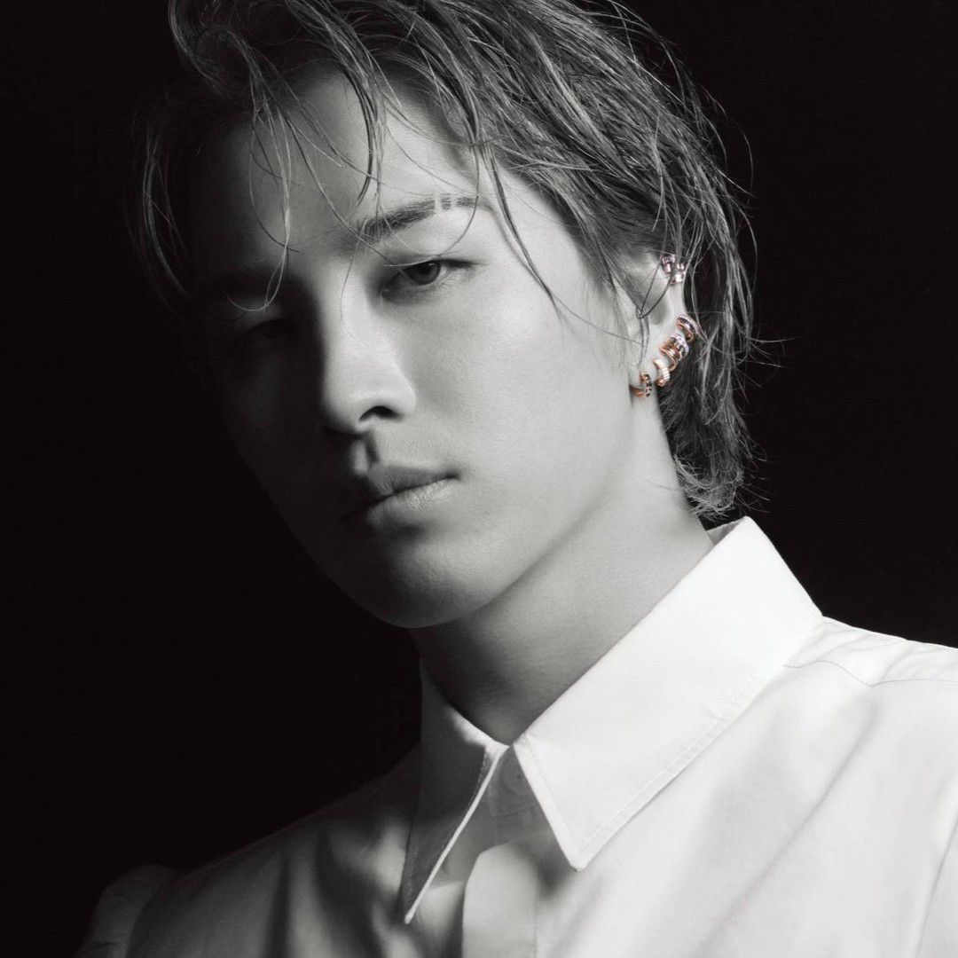 Latest photo of Taeyang (BIGBANG)