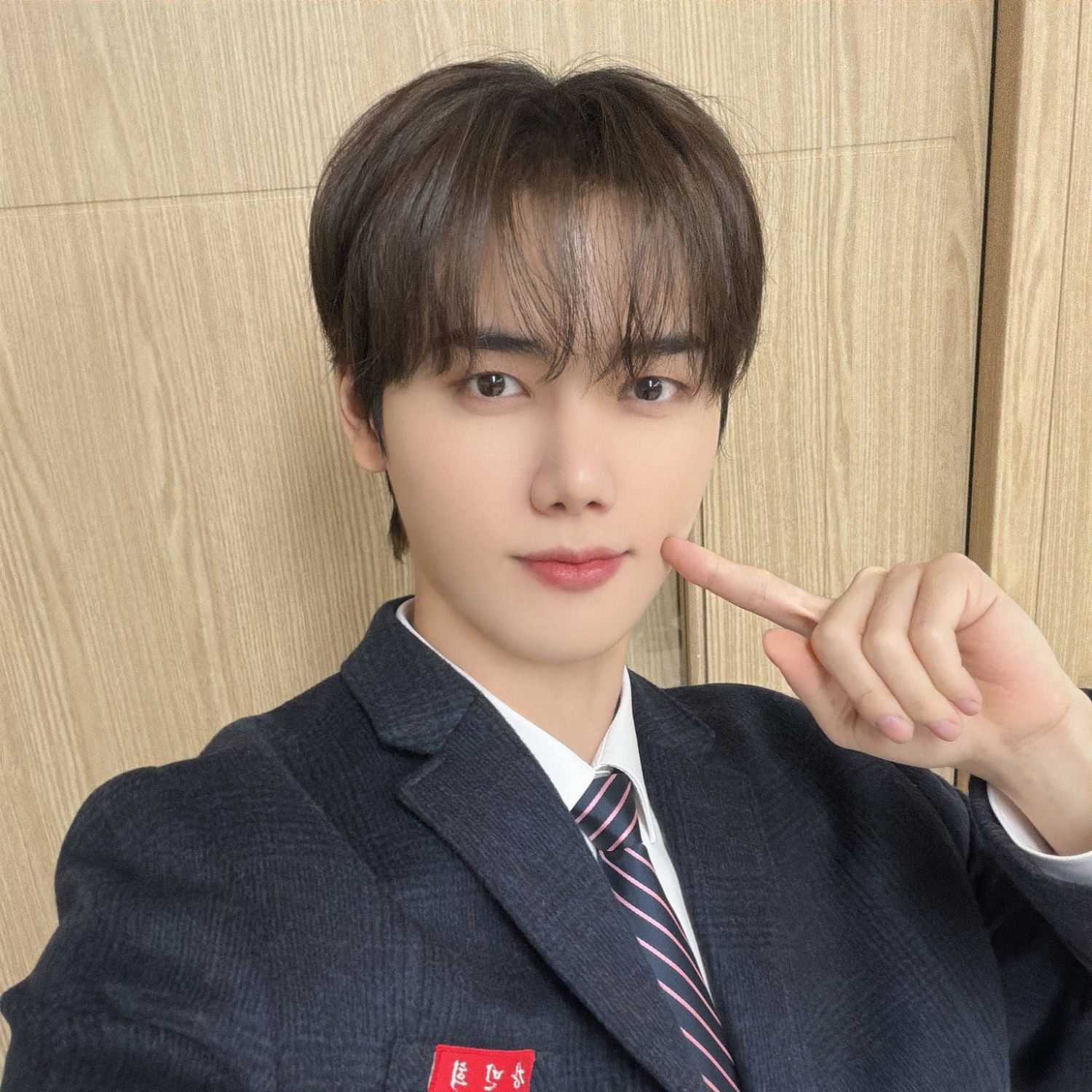 A moment captured by Minhee (CRAVITY)'s fan