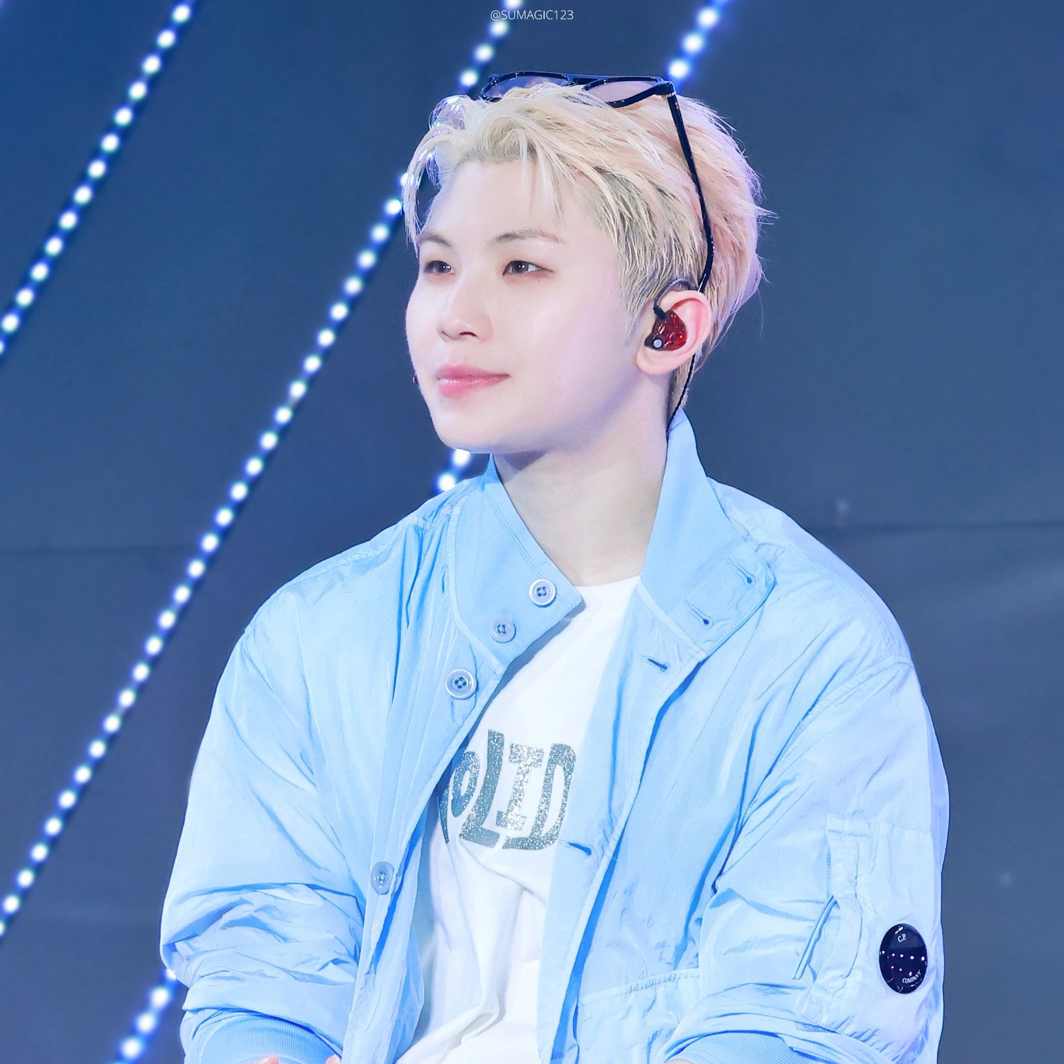 Woozi (SEVENTEEN)的最新照片