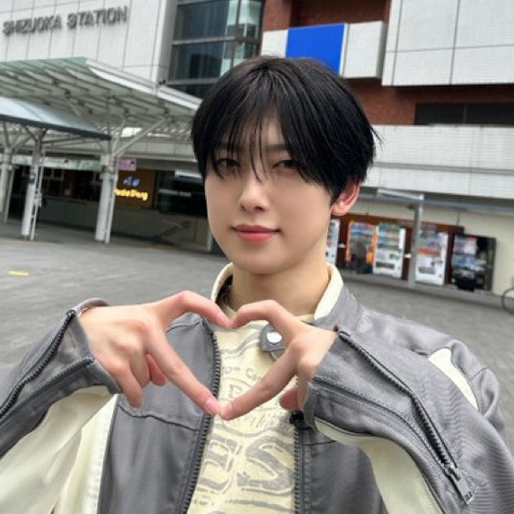 A moment captured by Fuma (&TEAM)'s fan