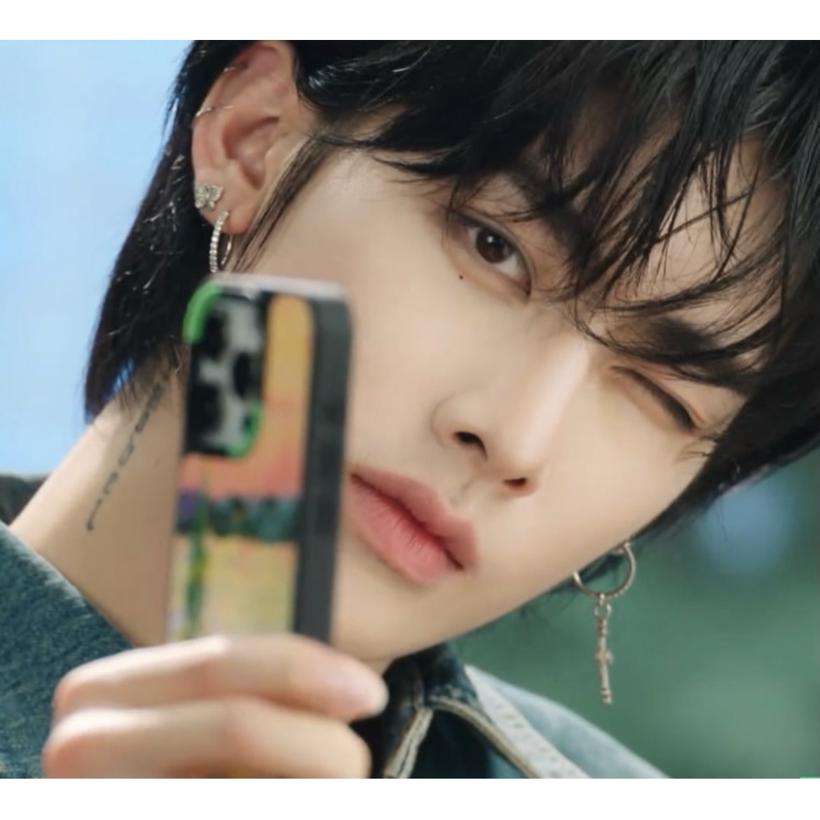 A moment captured by Ricky (ZEROBASEONE)'s fan