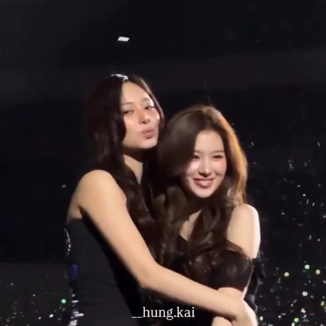 쯔위 (TWICE) 최근 활동샷