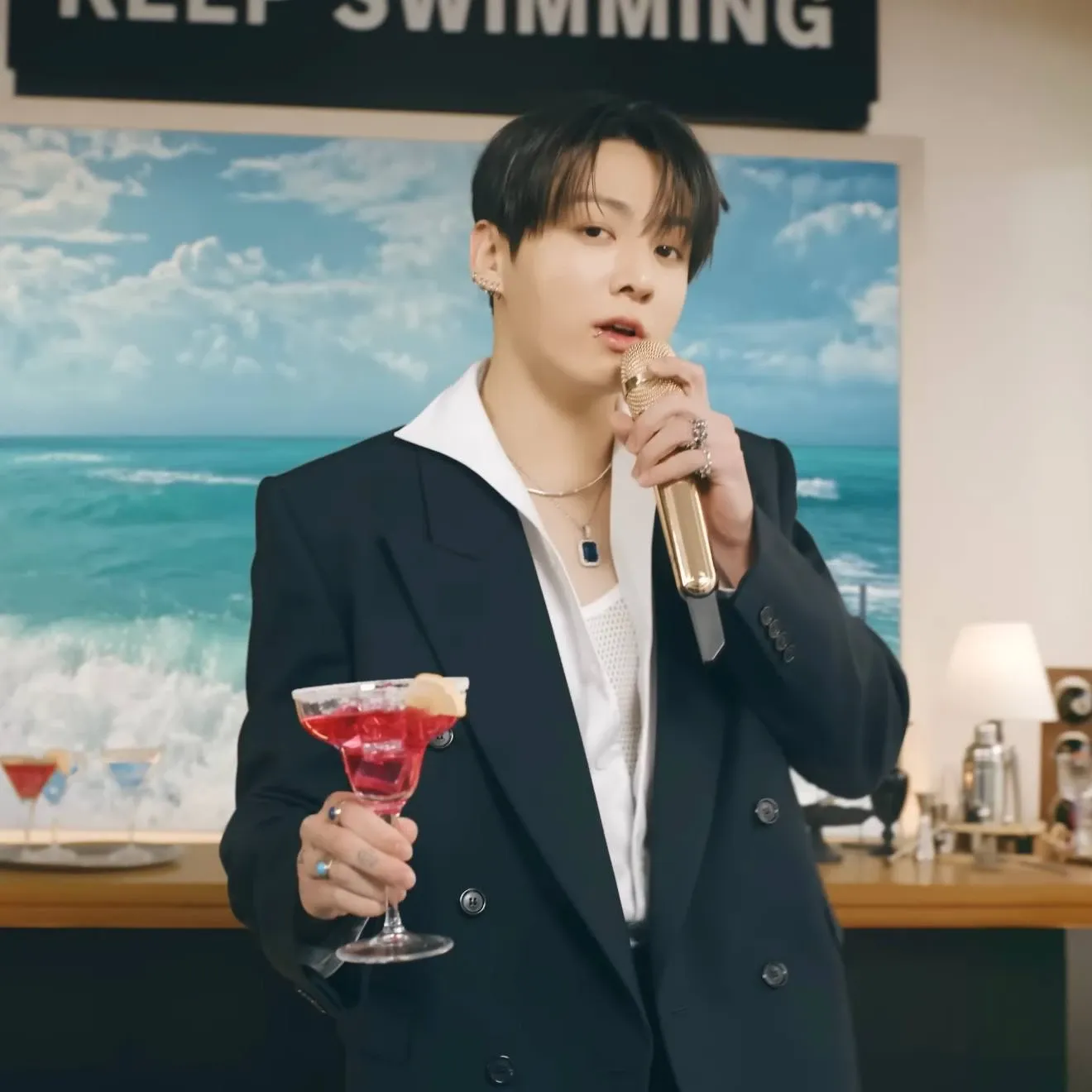 정국 (방탄소년단) 최근 활동샷