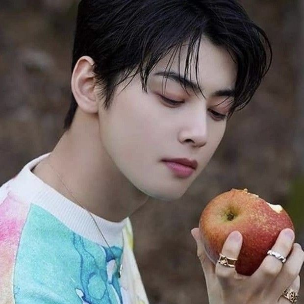 Behind-the-scenes cut of Eunwoo (ASTRO)