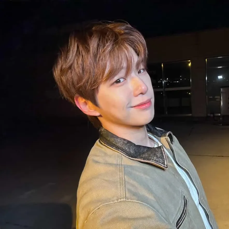 Behind-the-scenes cut of Kang Daniel