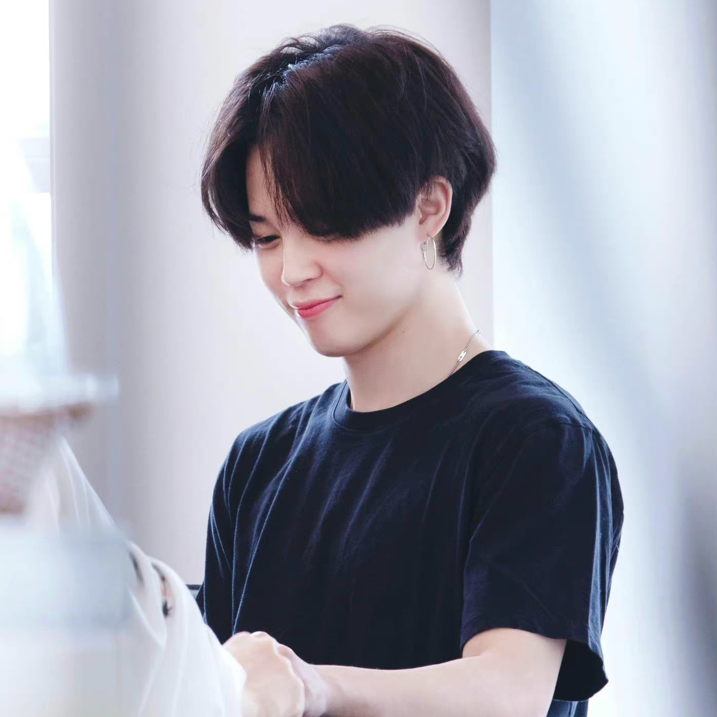 A moment captured by Jimin (BTS)'s fan