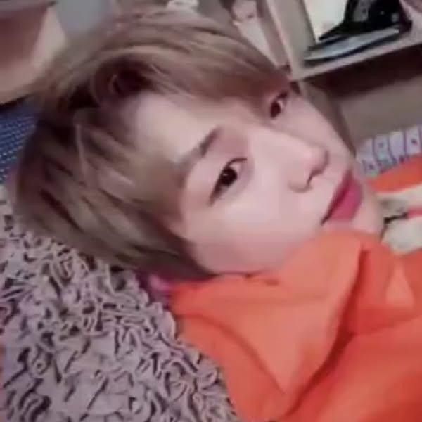 강다니엘 최근 활동샷