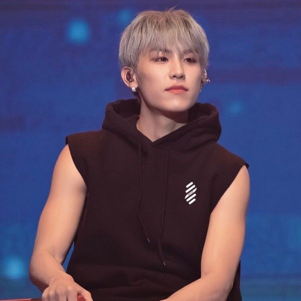 Popular profile image of Park Woojin (AB6IX) selected by votes
