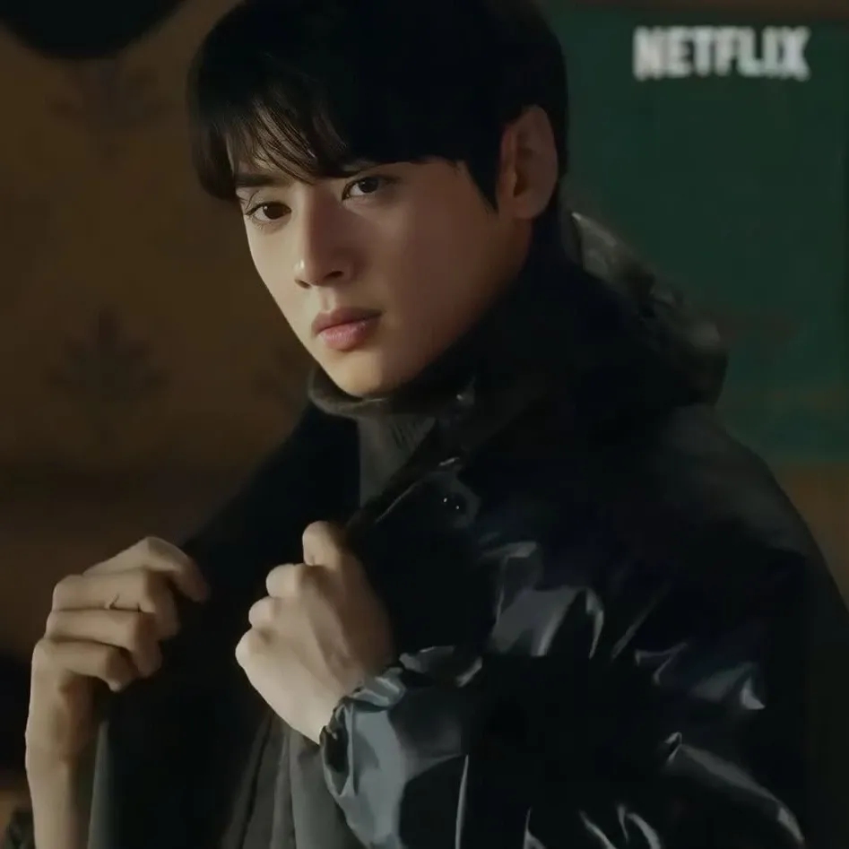 Behind-the-scenes cut of Eunwoo (ASTRO)