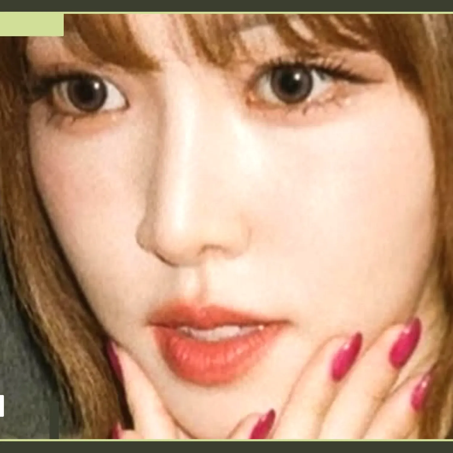 Behind-the-scenes cut of Yuju (GFRIEND)