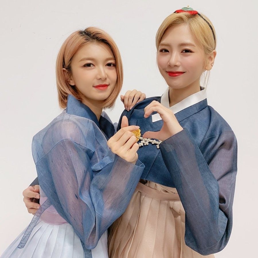 Momen yang diabadikan oleh penggemar DREAMCATCHER