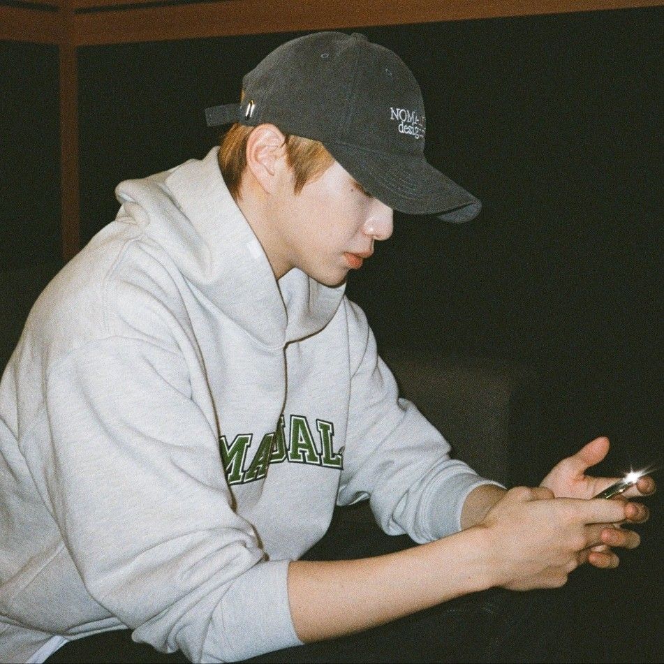 강다니엘의 비하인드 컷