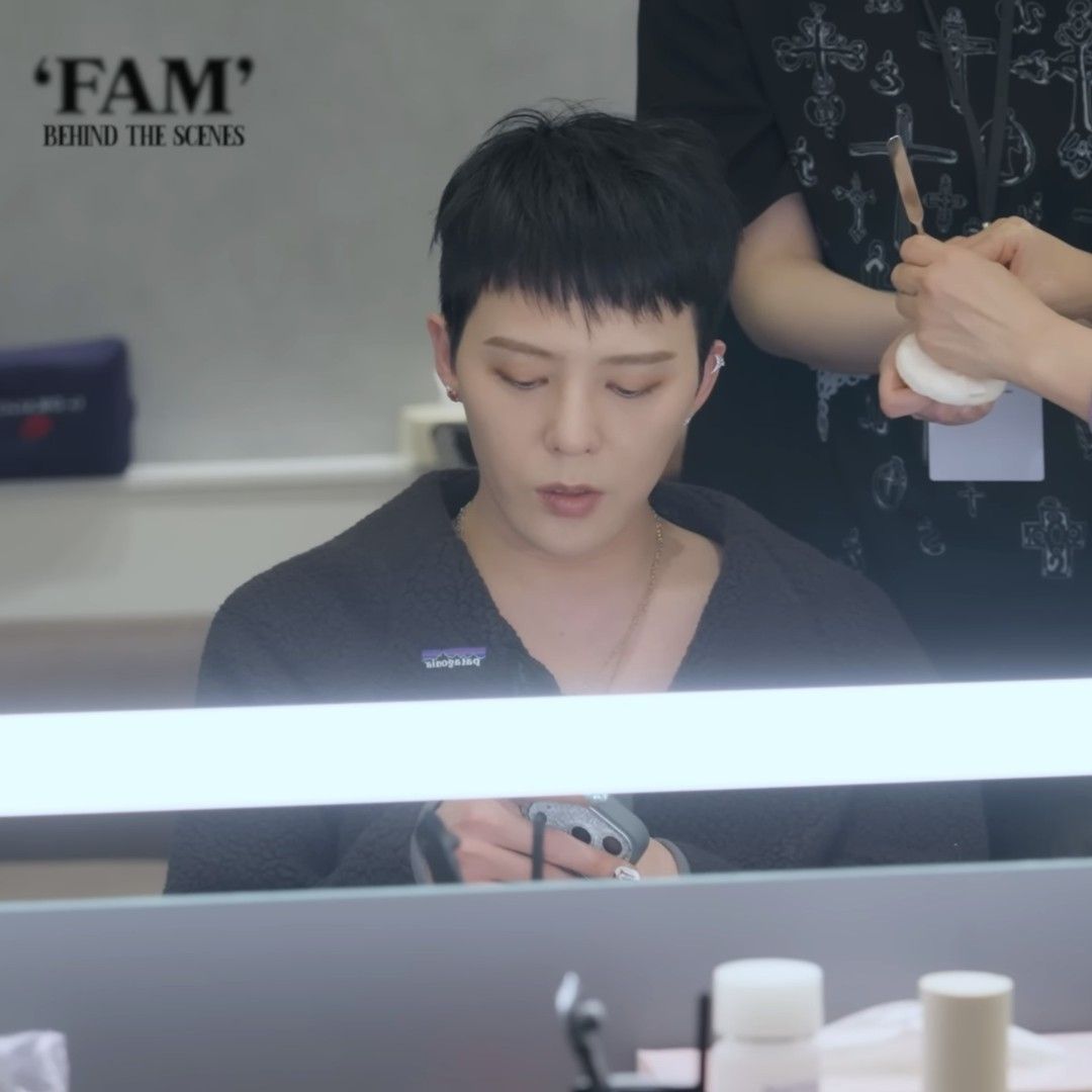 A moment captured by G-DRAGON (BIGBANG)'s fan