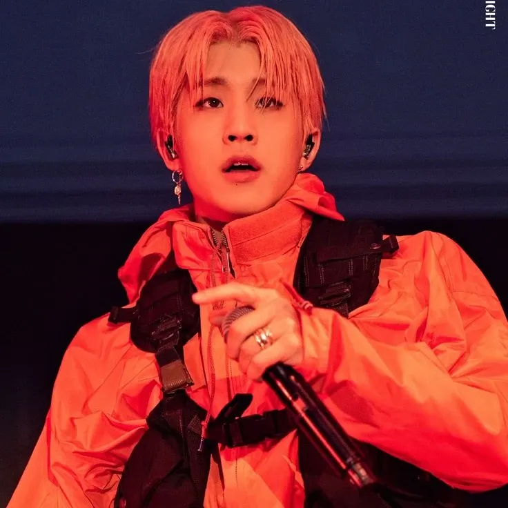 A moment captured by Jinjin (ASTRO)'s fan