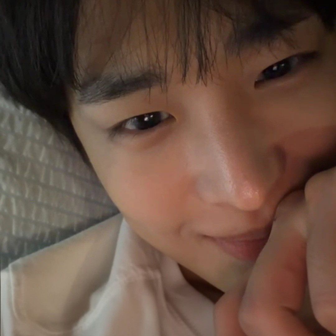 Latest photo of Choi Byungchan