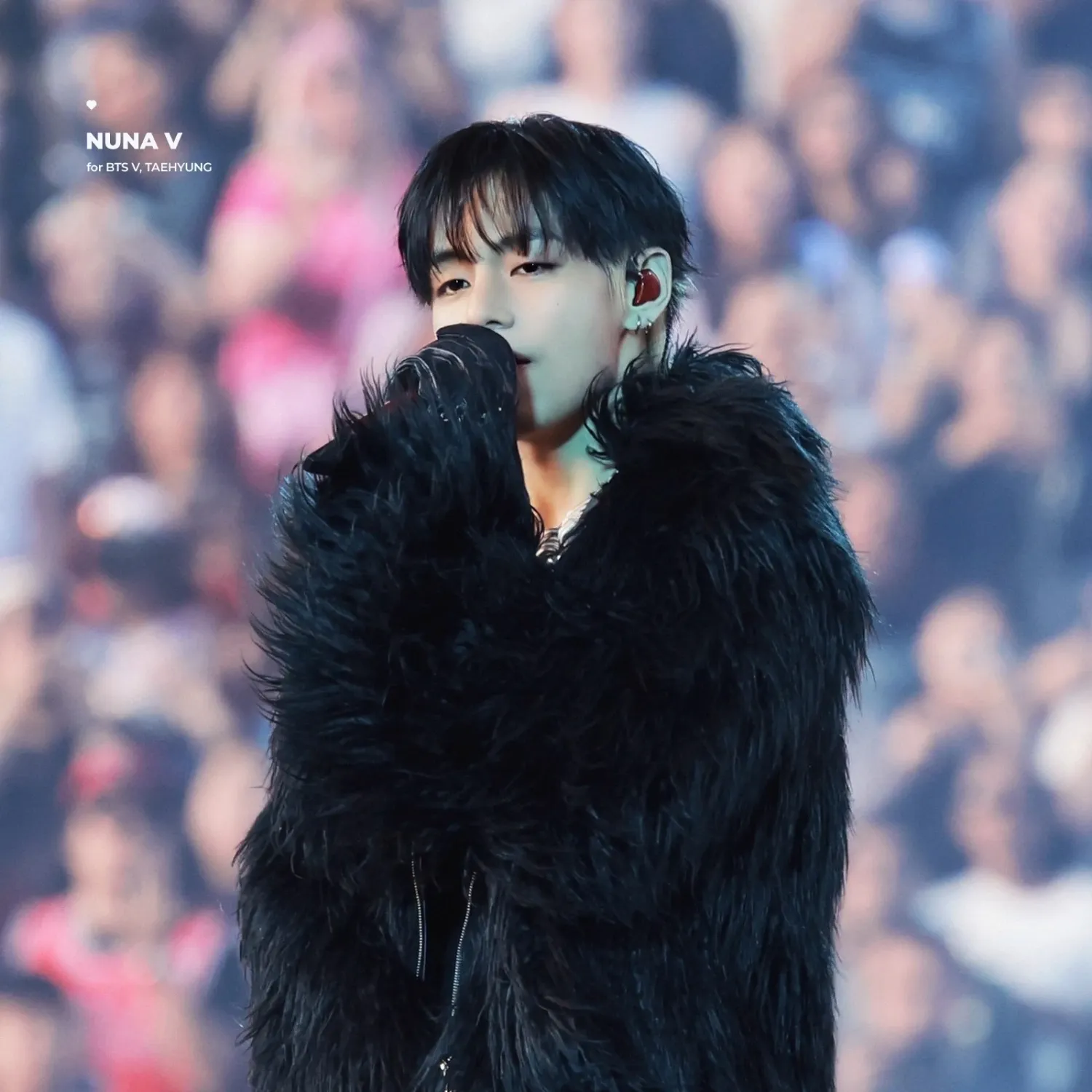 Latest photo of V (BTS)
