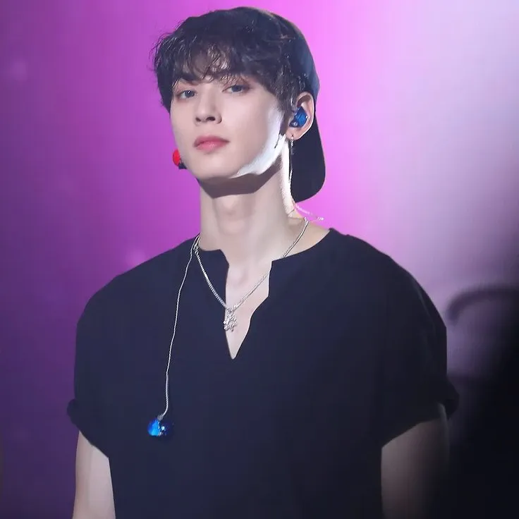 A moment captured by Eunwoo (ASTRO)'s fan