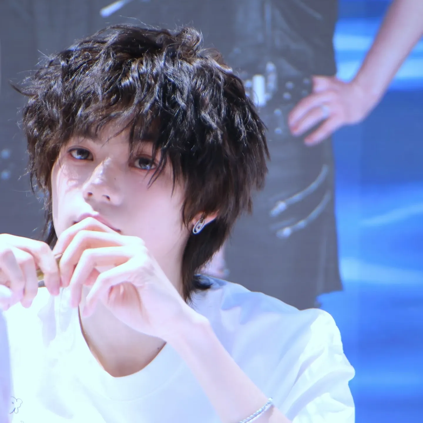 A moment captured by Xiong (NexT1DE)'s fan