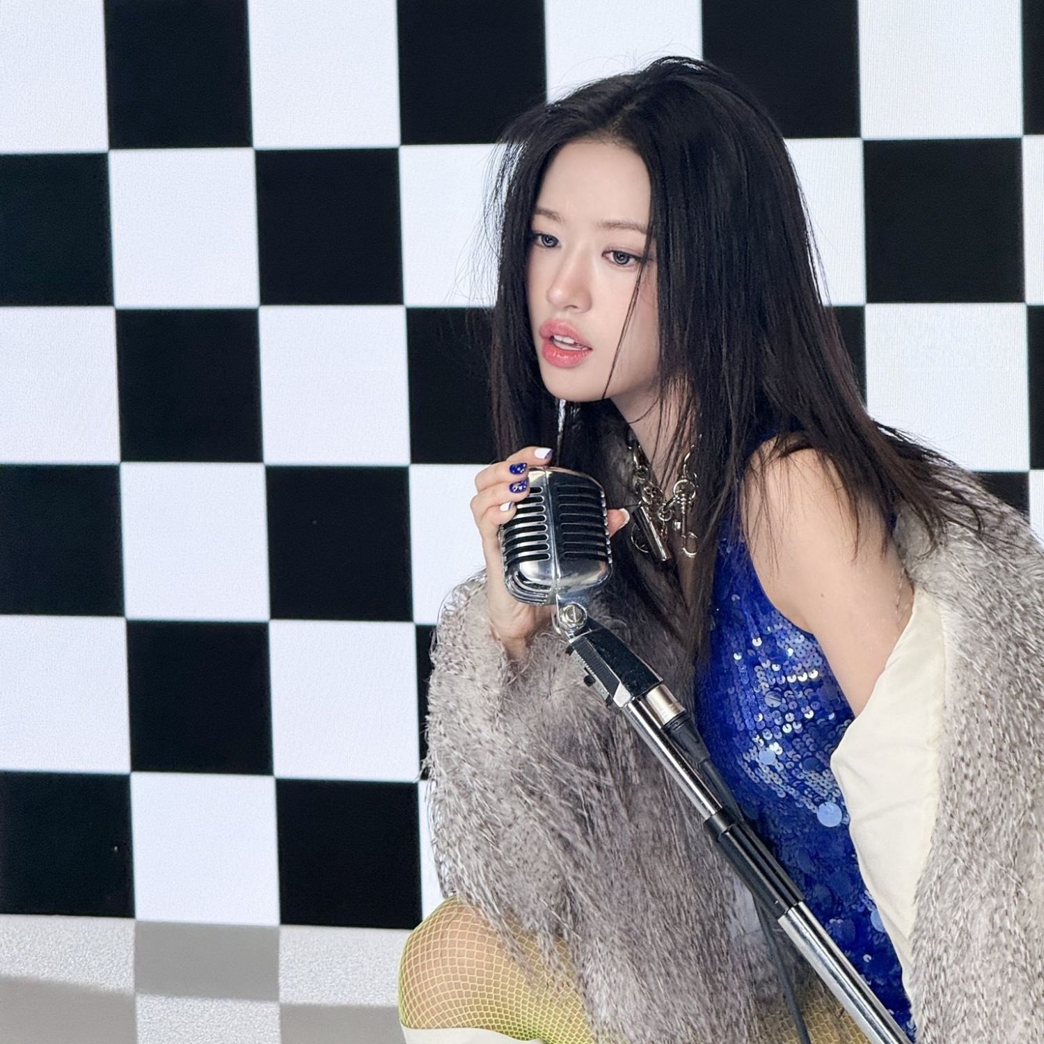 安宥眞 (IVE)粉丝拍下的瞬间