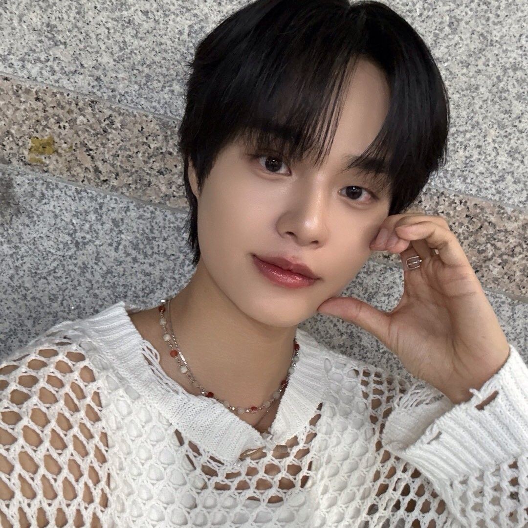 이대휘 (AB6IX)의 최신 사진