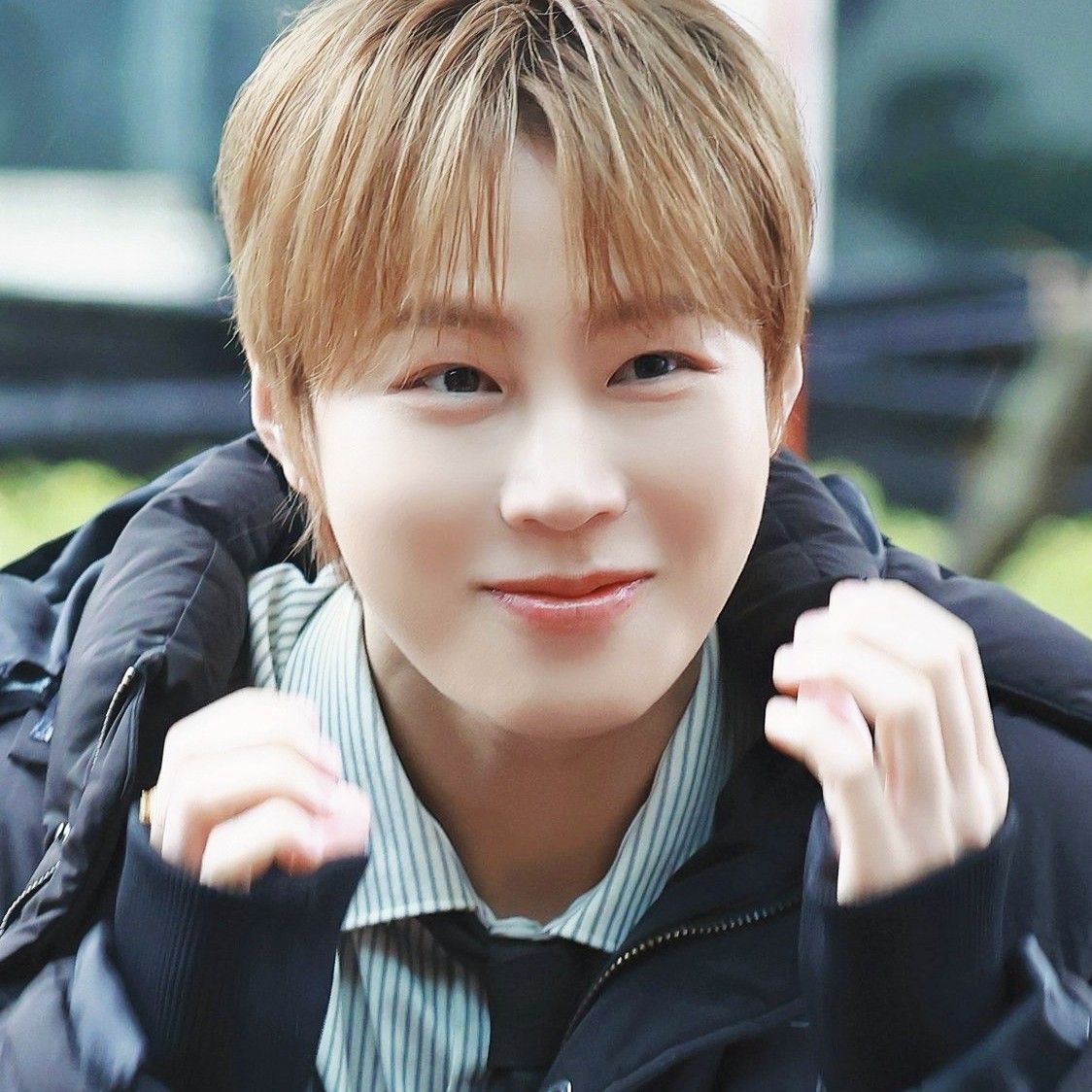 ハ・ソンウンの舞台裏ショット