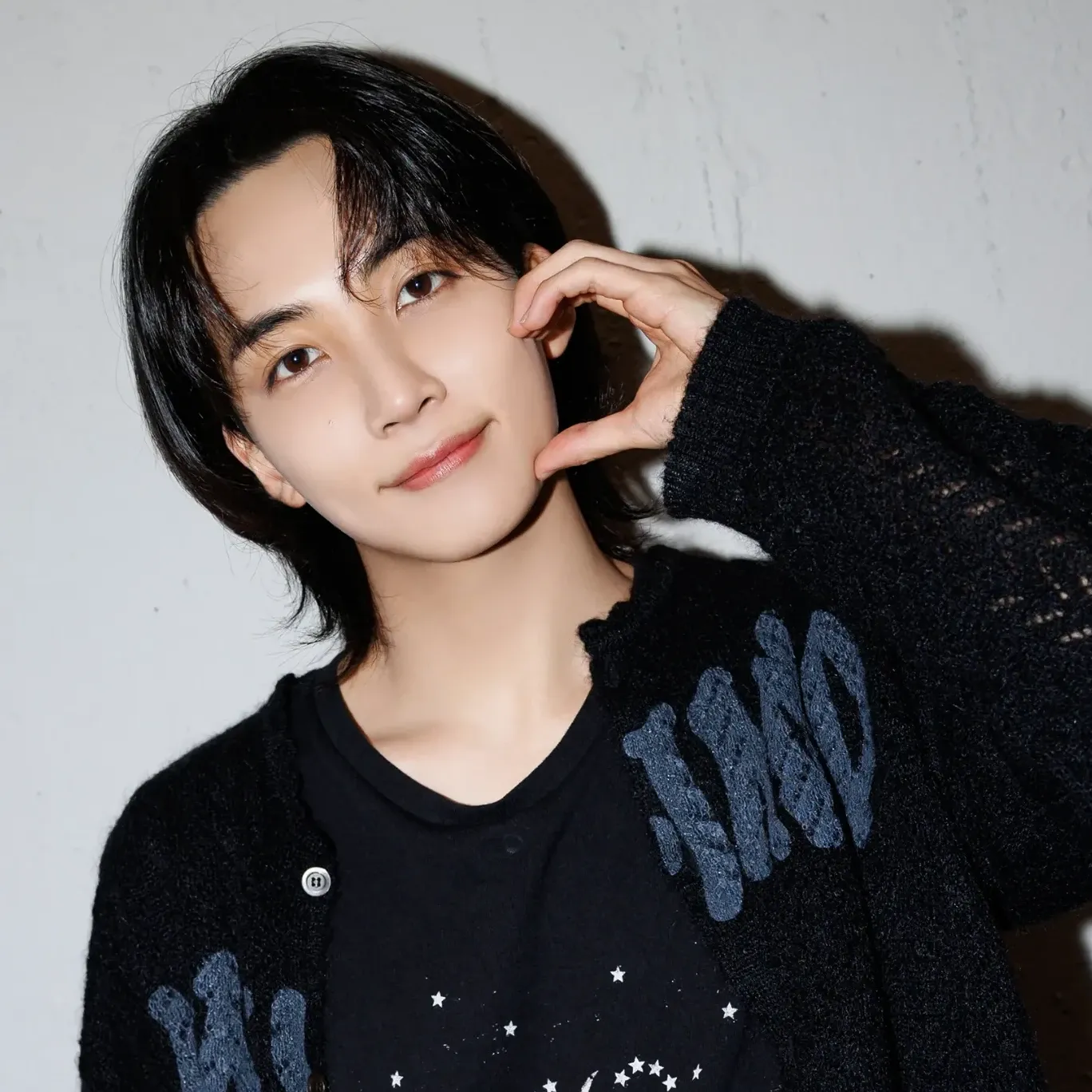 Latest photo of Jeonghan (SEVENTEEN)