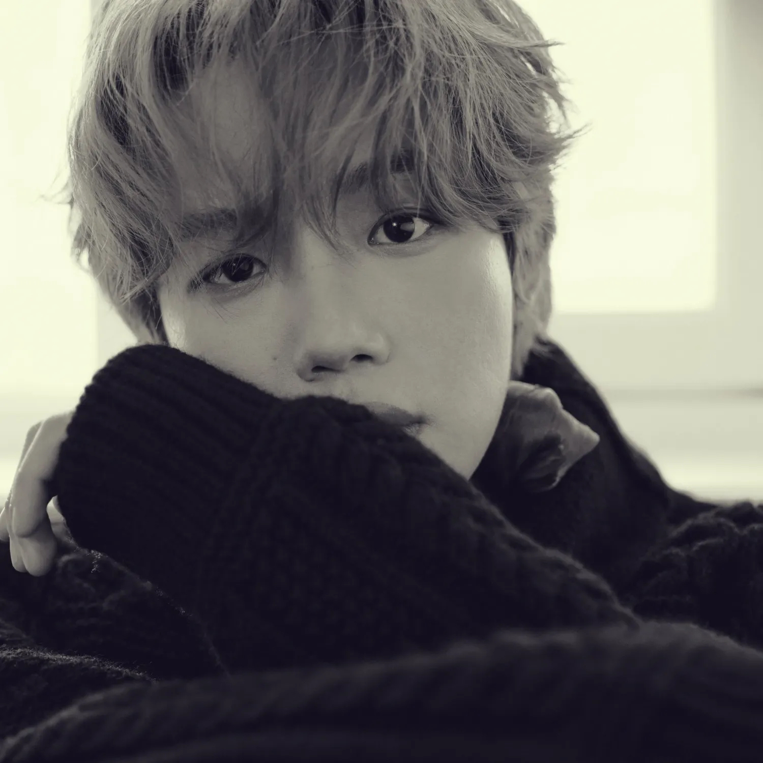 Behind-the-scenes cut of Lim Youngmin