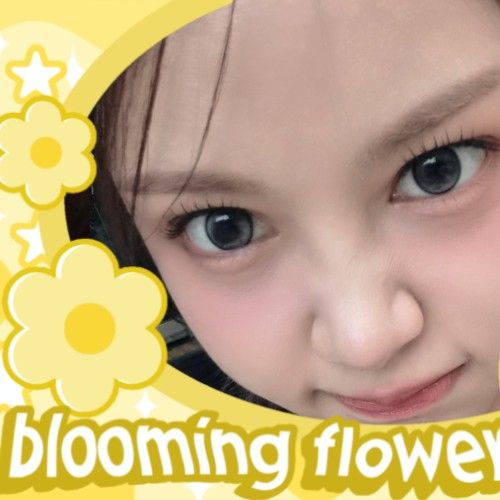 A moment captured by Carmen (Hearts2Hearts)'s fan