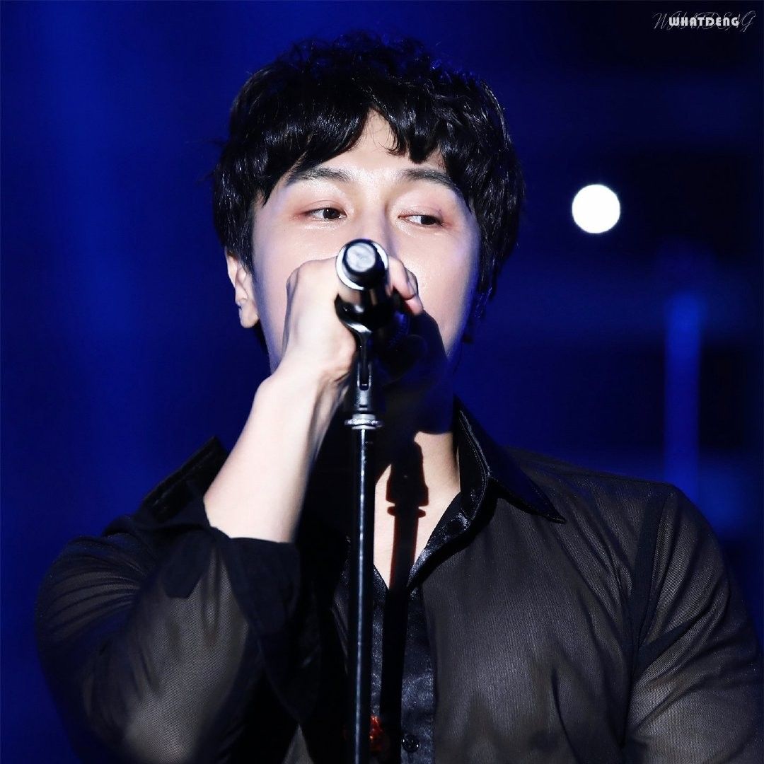 Behind-the-scenes cut of Kim Dongwan (SHINHWA)