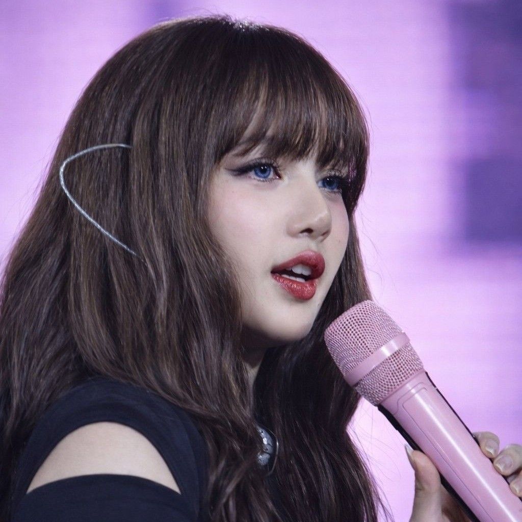 리사 (BLACKPINK) 팬이 찍은 순간