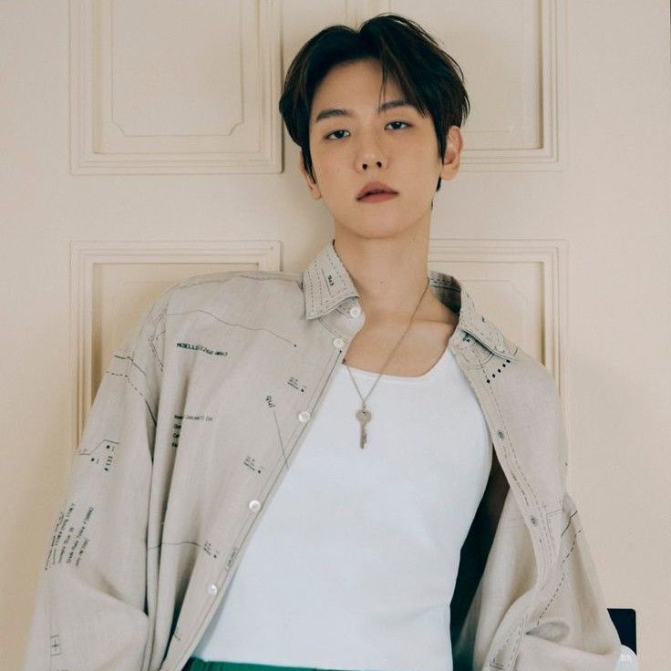 백현 (EXO)의 최신 사진