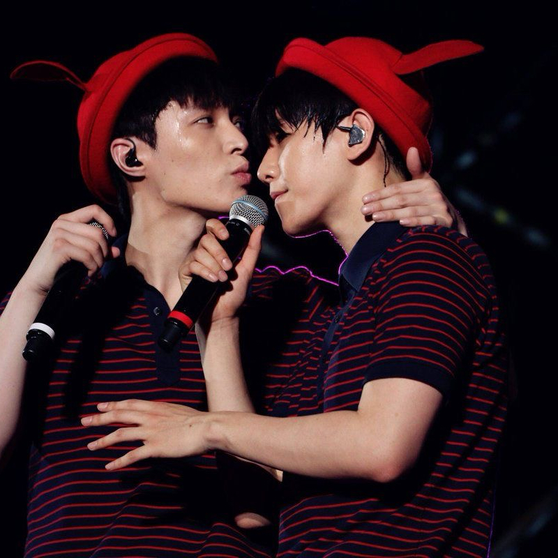 A moment captured by Lay (EXO)'s fan