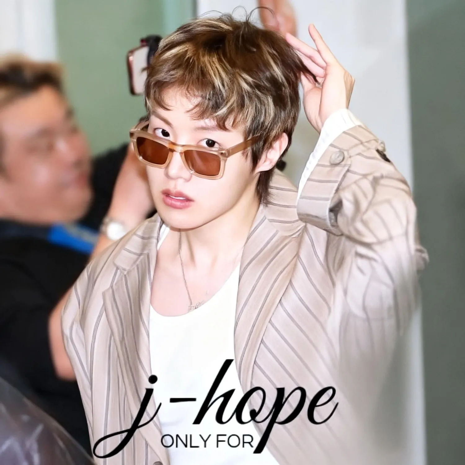 Momen yang diabadikan oleh penggemar j-hope (BTS)