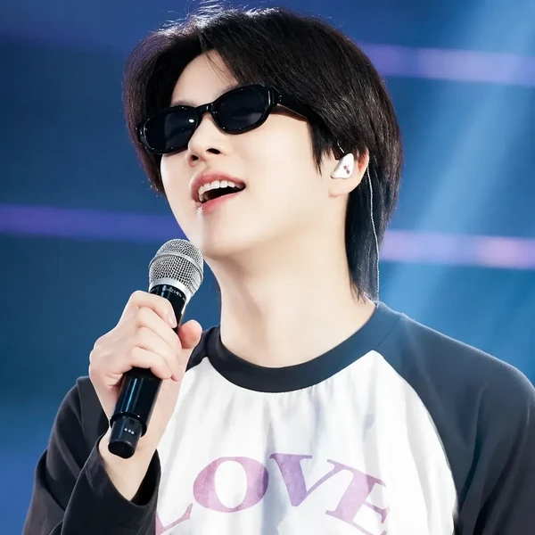 희철 (슈퍼주니어) 팬덤이 선택한 최고의 순간