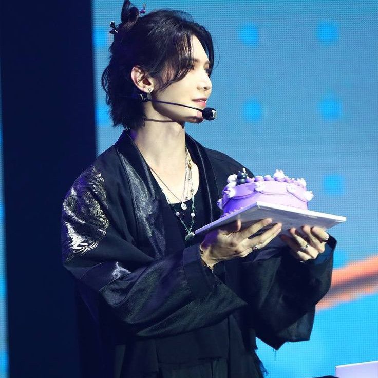 ATEEZの最近の活動写真