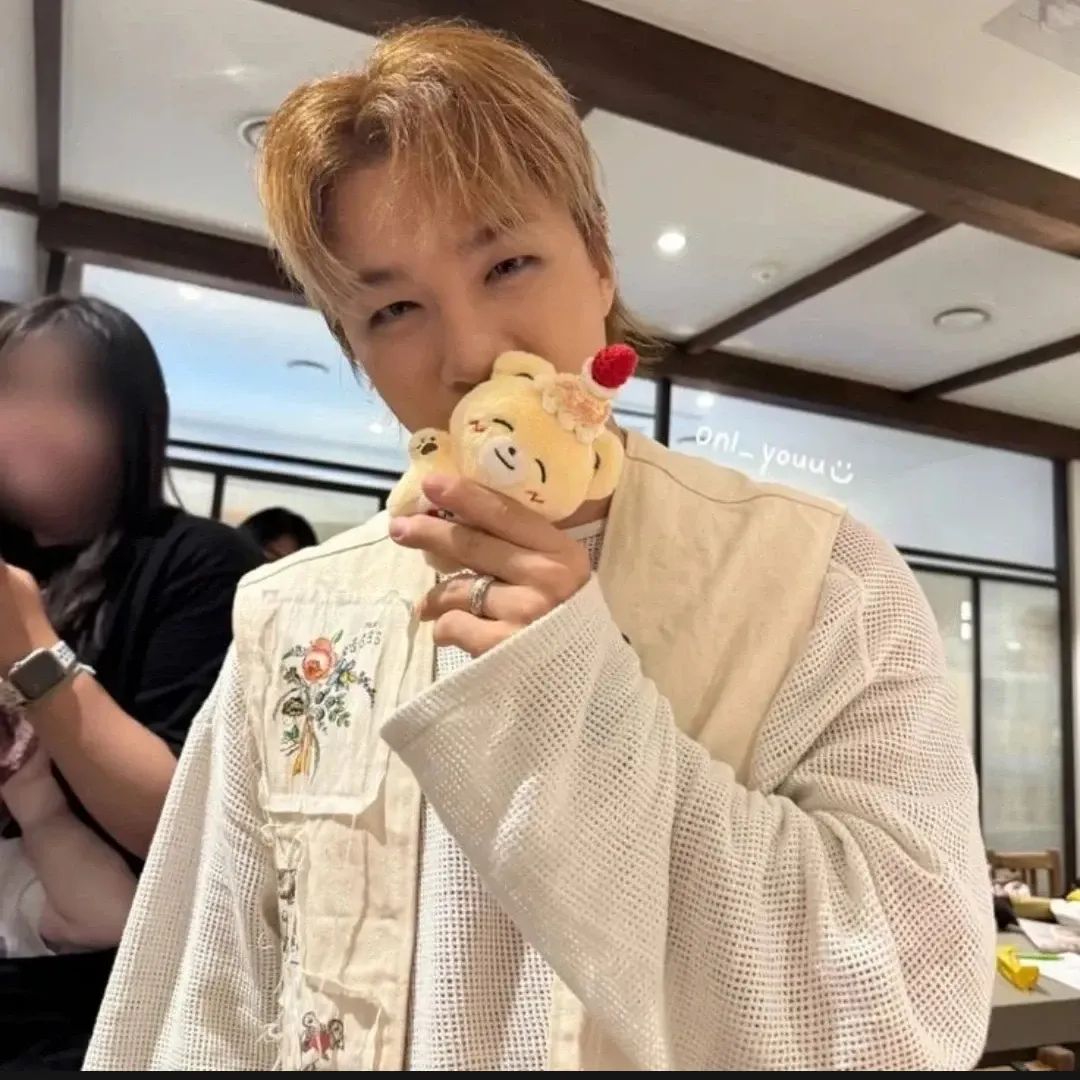 Recent activity shot of Taeyang (BIGBANG)