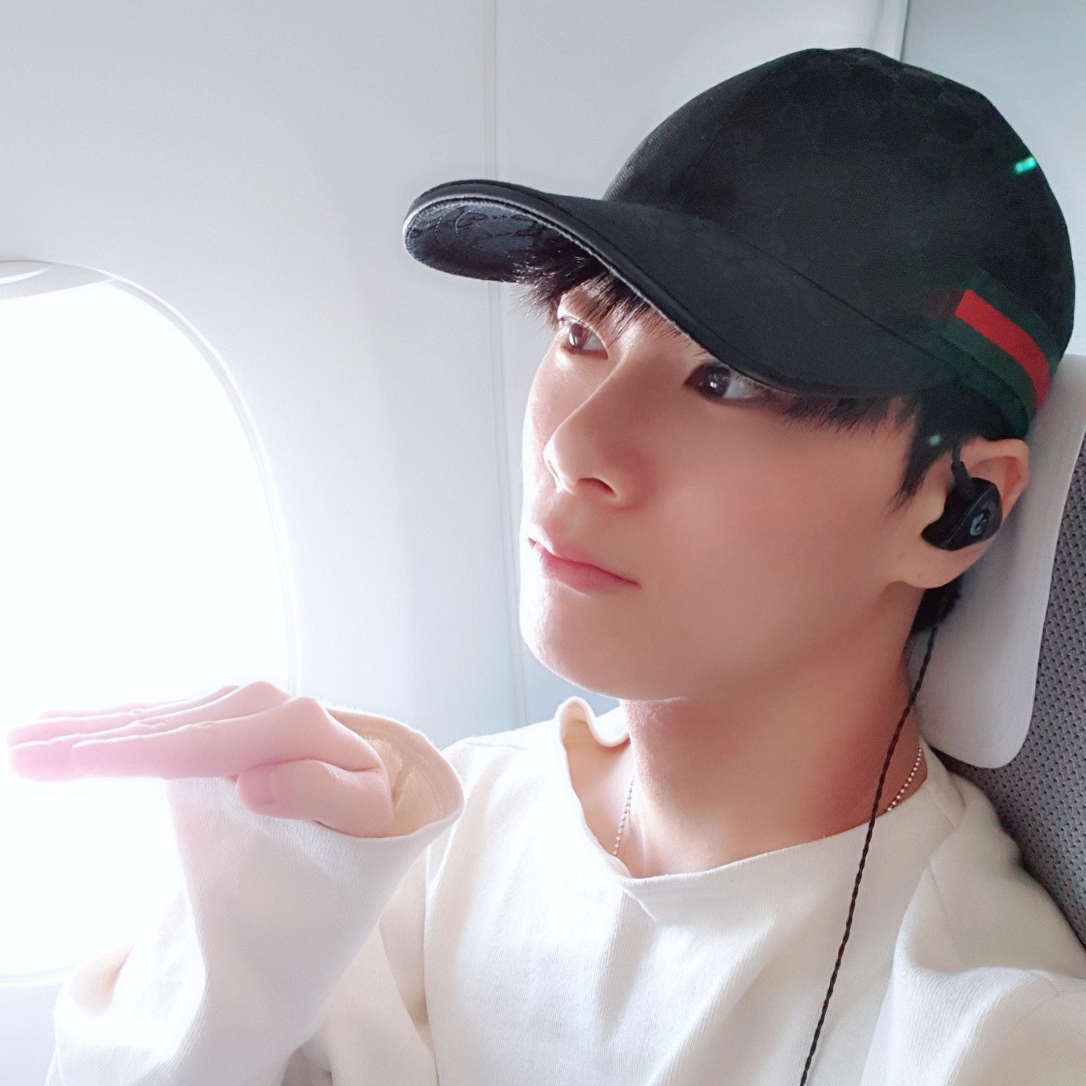Behind-the-scenes cut of Moonbin (ASTRO)