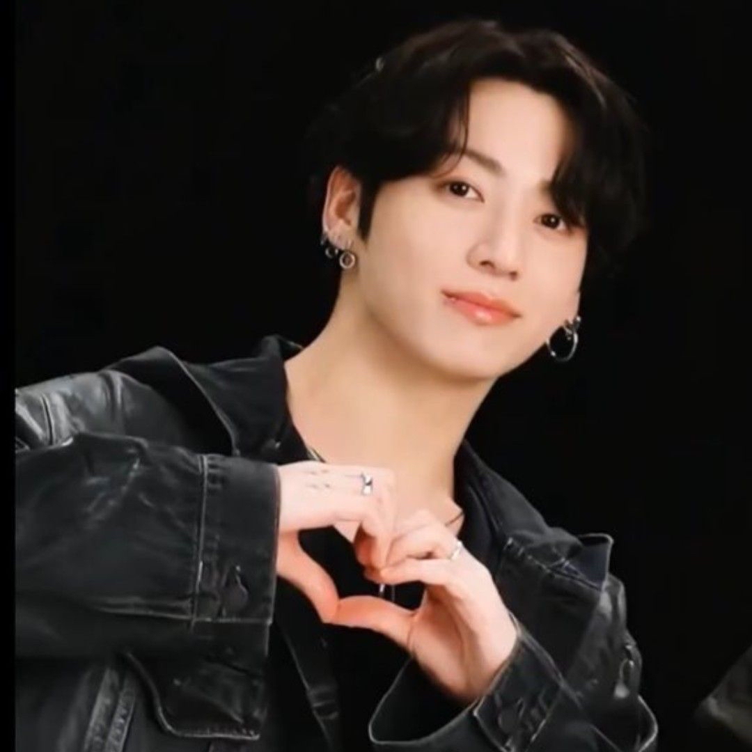 Momen yang diabadikan oleh penggemar Jungkook (BTS)