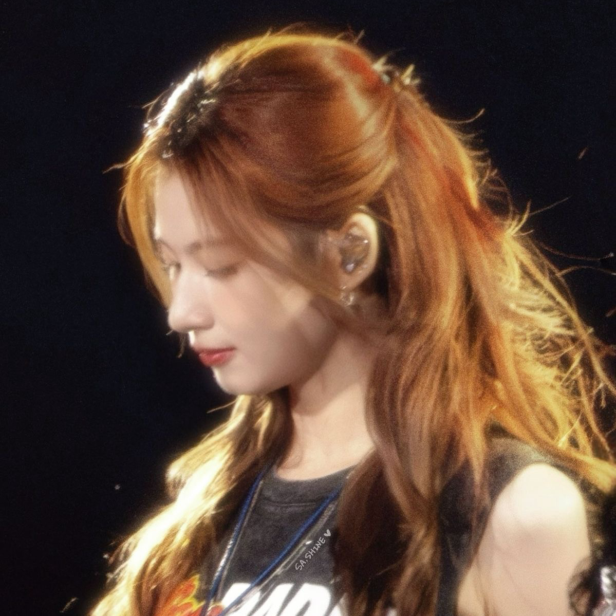 Sana (TWICE)粉丝拍下的瞬间