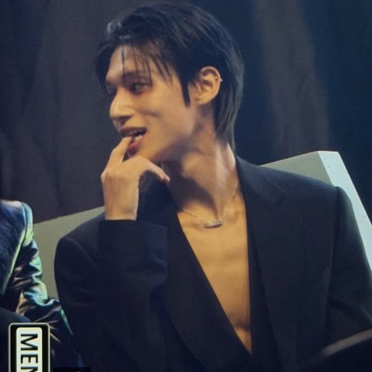 A moment captured by Wooyoung (ATEEZ)'s fan