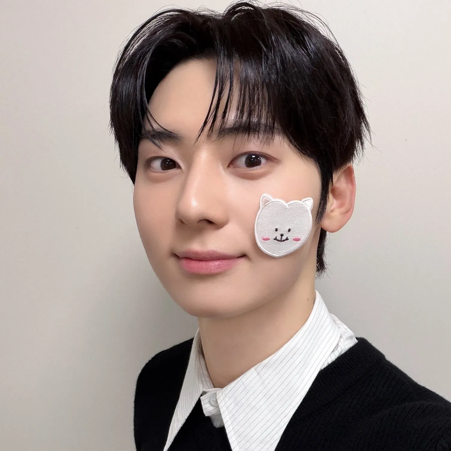 黃旼炫的最新照片