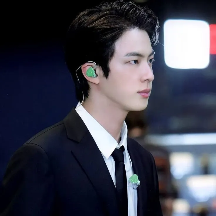 Foto terbaru Jin (BTS)