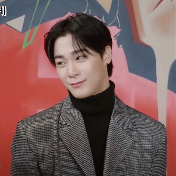 A moment captured by Moonbin (ASTRO)'s fan