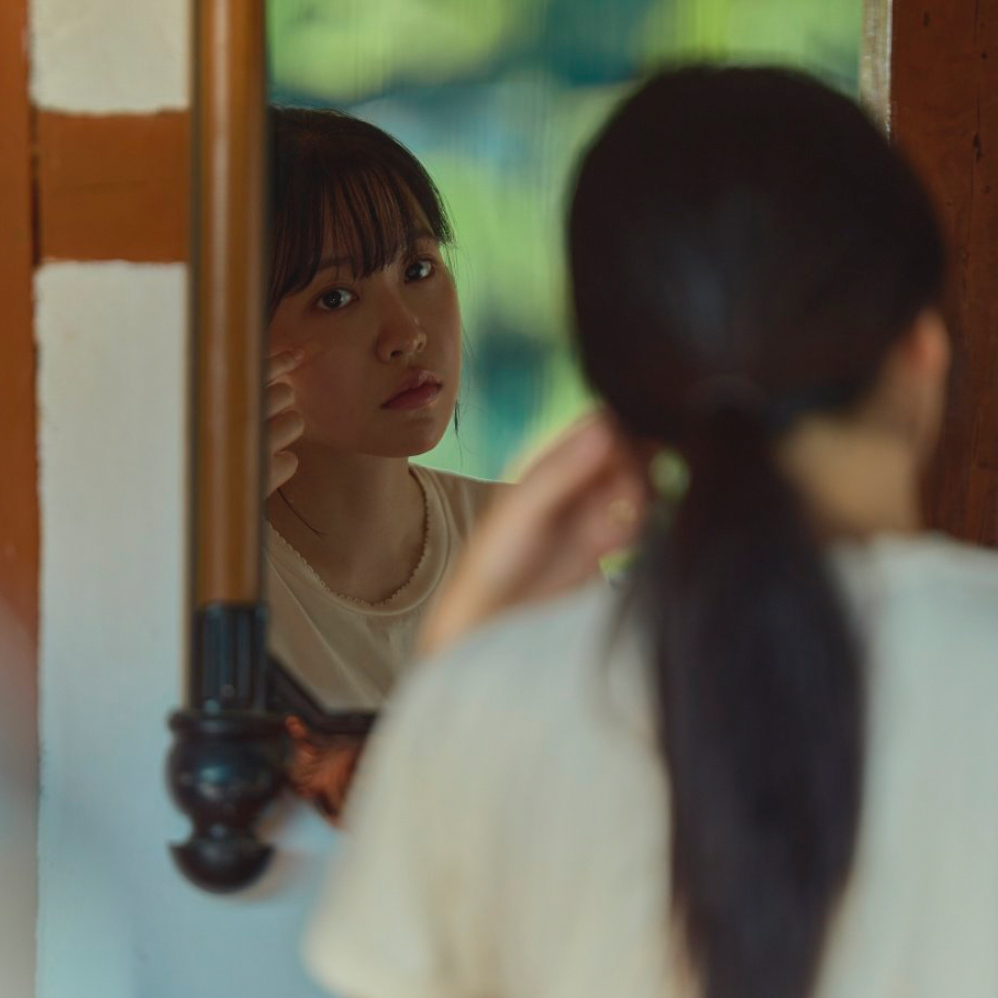Behind-the-scenes cut of Yeri (Red Velvet)