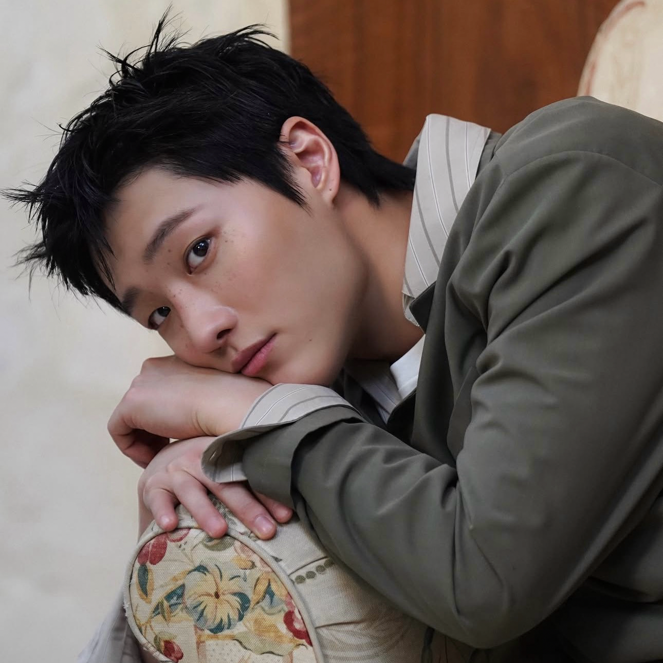 Behind-the-scenes cut of WOODZ