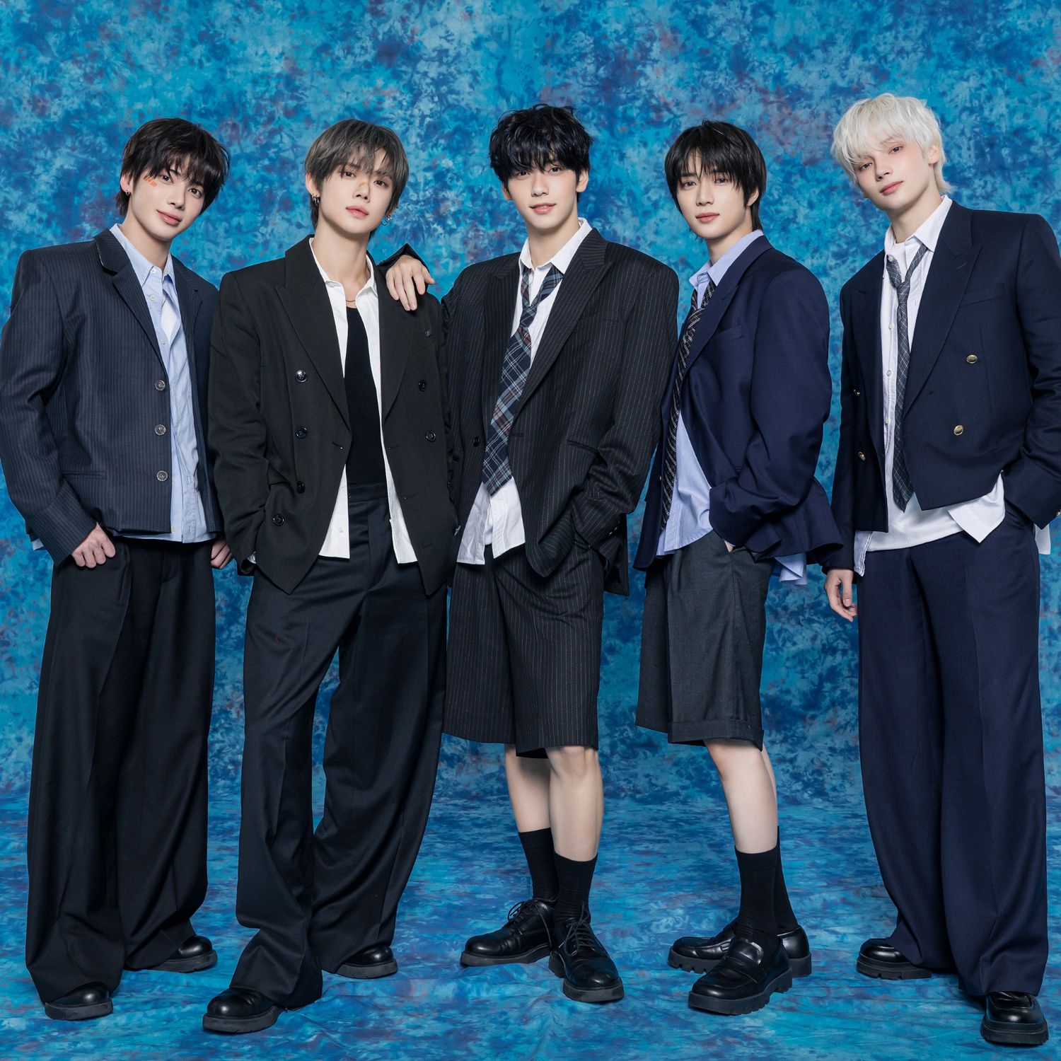 투모로우바이투게더 최근 활동샷