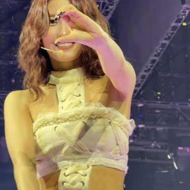 Momo (TWICE)的幕後花絮