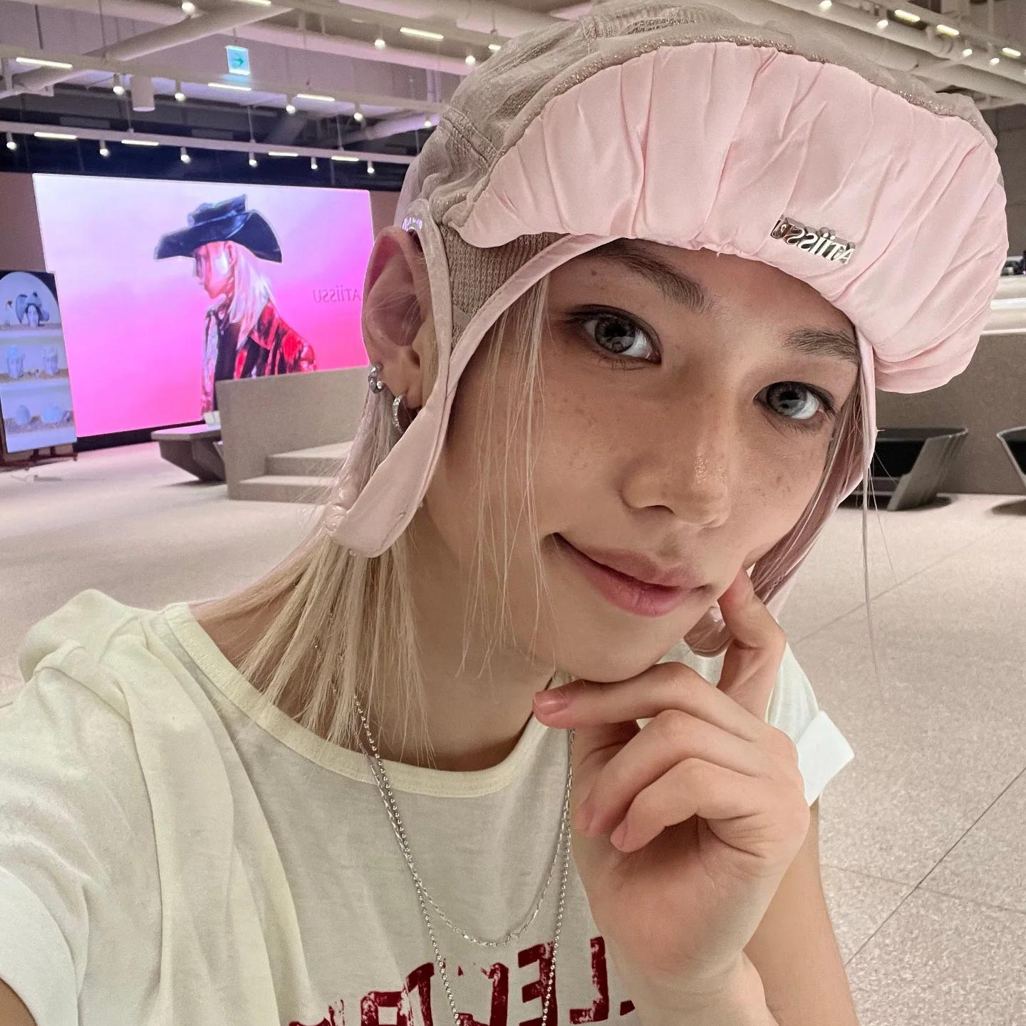 Recent activity shot of Felix (Stray Kids)