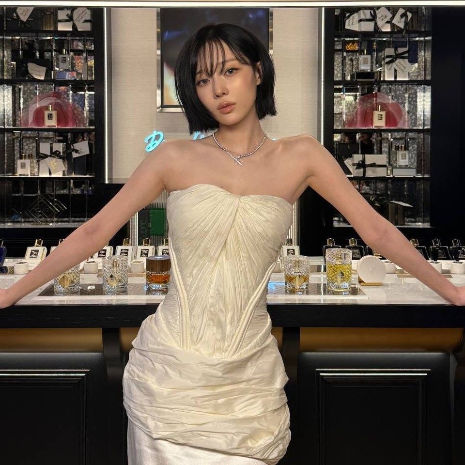 Recent activity shot of Winter (aespa)