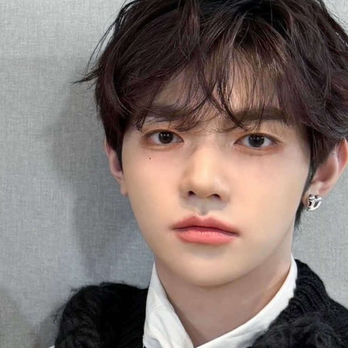 Behind-the-scenes cut of Zhang Hao (ZEROBASEONE)